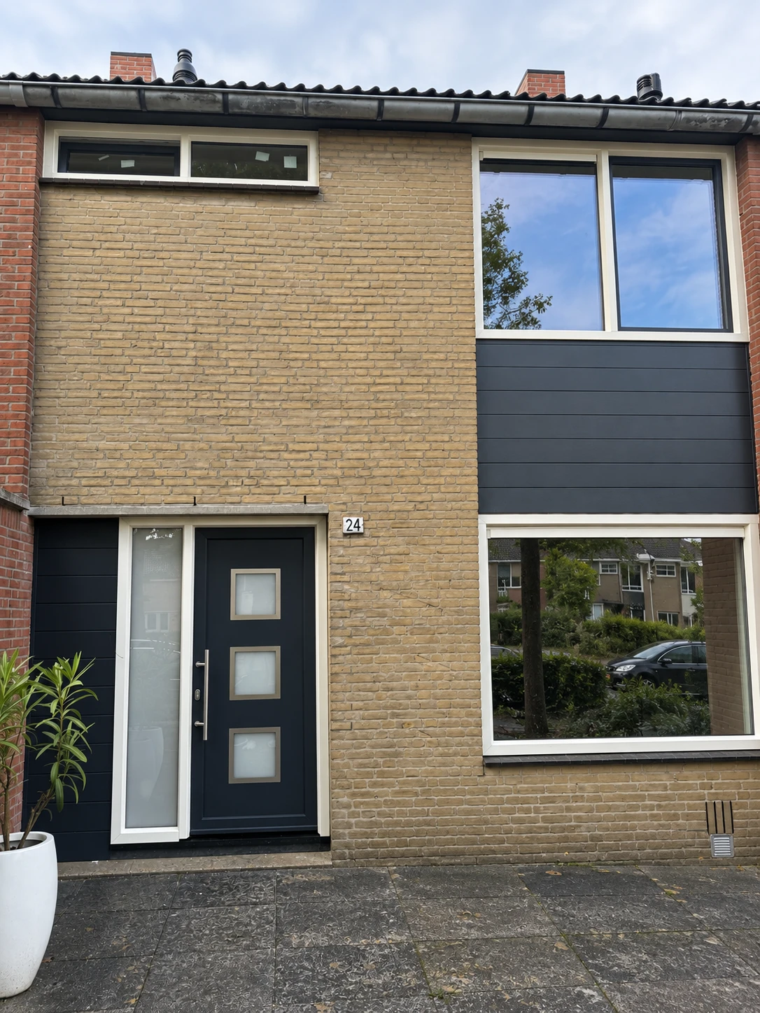 Vertrouwd van buiten. Vernieuwd in detail. · Project Hengelo
